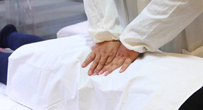 脊骨整体矫正班