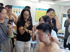 别只让孩子考公，一门医保认可的推拿手